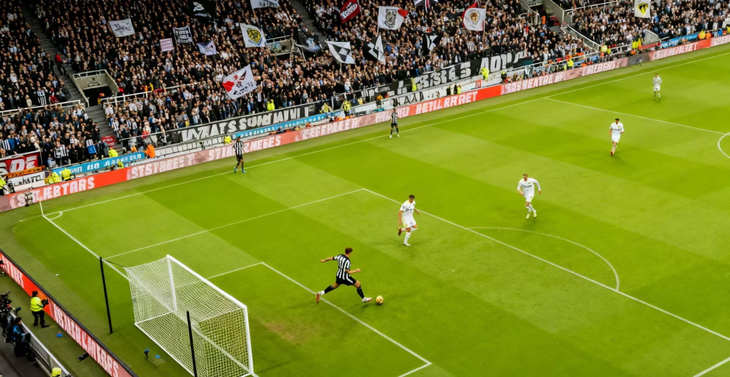 IM电竞官方网站下载入口-利兹联客场击败对手,继续保持不败连胜状态的球员